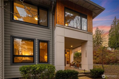 36-12800 Se 75th Ct, Newcastle, WA, 98056-5008 | Card Image