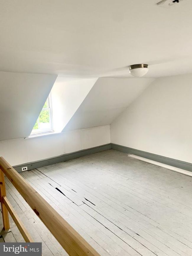 42 E 5 Th St, Home with 3 bedrooms, 2 bathrooms and null parking in Historic New Castle DE | Image 23