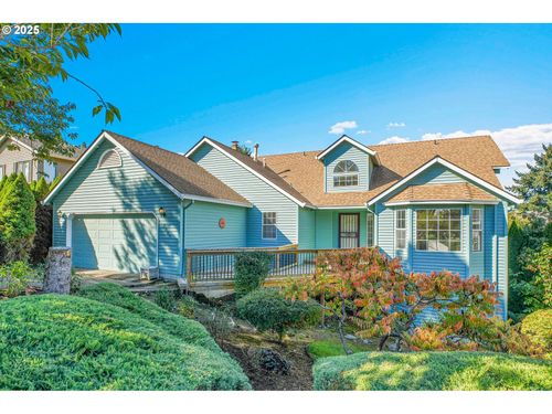 7705 Sw 194th Ter, Beaverton, OR, 97007-5556 | Card Image