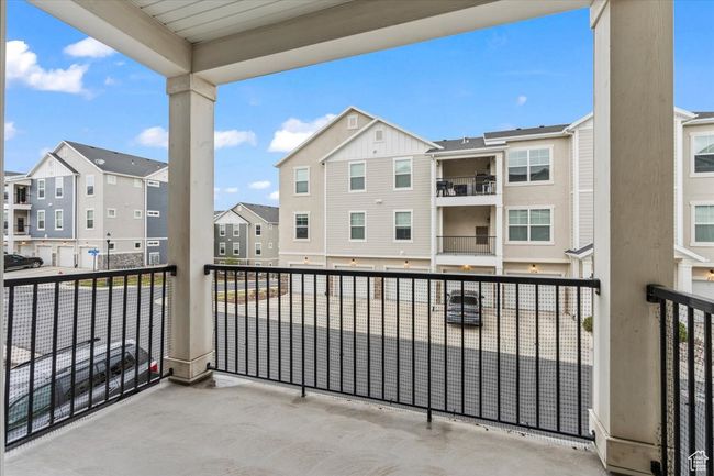 Large Balcony! | Image 24