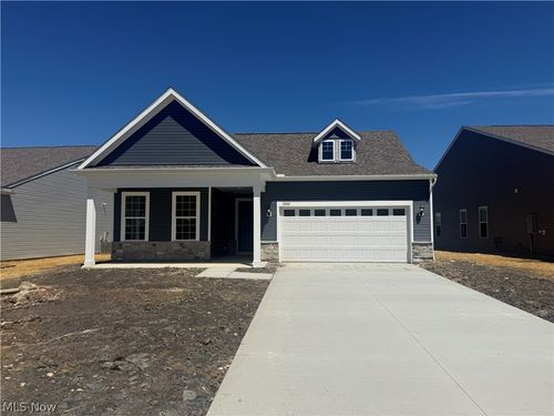 23742 Wallys Way, Columbia Station, OH, 44028-9769 | Card Image