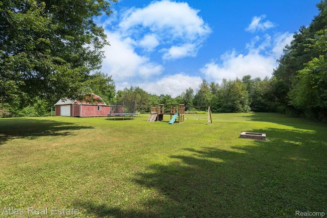 16-web-or-mls-Exteriors (16 of 19).jpg | Image 12