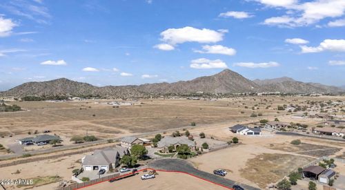 67-7085 W Gelding Ln, Coolidge, AZ, 85128-9081 | Card Image