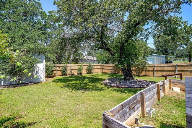 160 Mountain View Dr, House other with 3 bedrooms, 2 bathrooms and null parking in Azle TX | Image 39