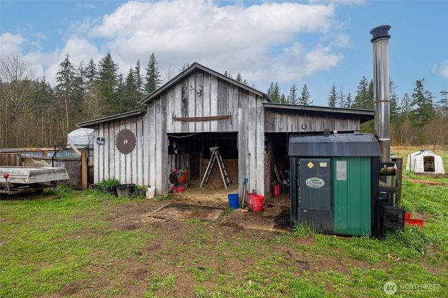 8970 Samuel Ln, House other with 4 bedrooms, 4 bathrooms and 2 parking in Maple Falls WA | Image 34