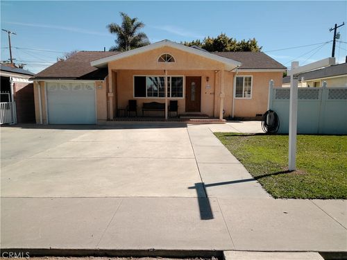 5942 Fidler Ave, Lakewood, CA, 90712-1253 | Card Image