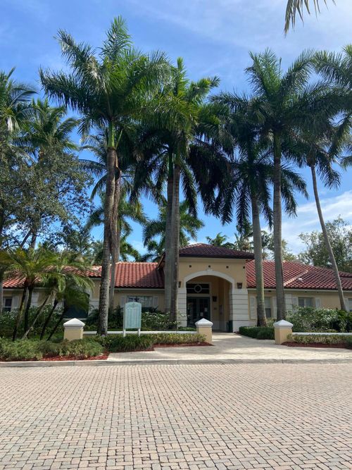 6924-6924 W Sample Rd, Coral Springs, FL, 33067-4284 | Card Image