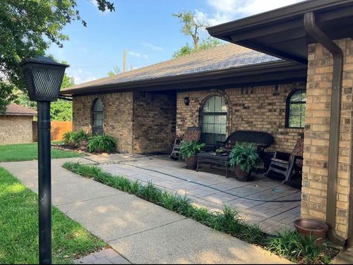 3913 Misty Meadow Dr, Fort Worth, TX, 76133-6816 | Card Image