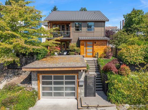 1620 E Alder St, Seattle, WA, 98122-5623 | Card Image