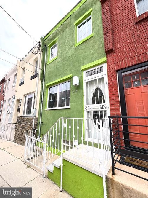 916 Sigel St, PHILADELPHIA, PA, 19148-1621 | Card Image