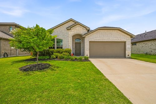 1106 Burlingame Dr, Cleburne, TX, 76033-4663 | Card Image