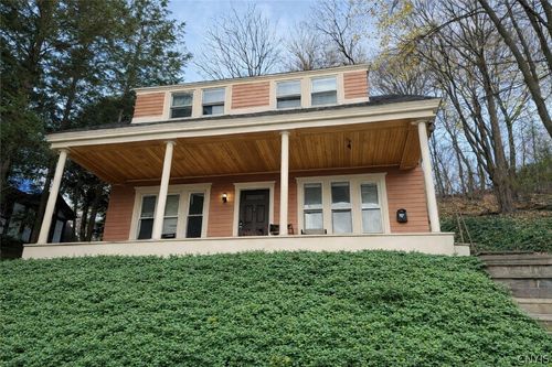 831 Lancaster Ave, Syracuse, NY, 13210-2923 | Card Image