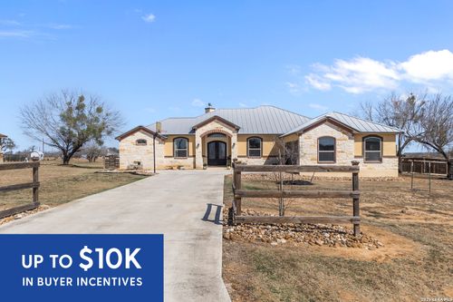 109 Colibro Creek Dr, La Vernia, TX, 78121-4284 | Card Image