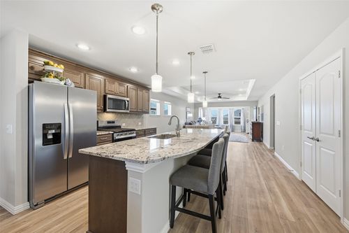 9232 Riverlight Rd, Mckinney, TX, 75071-1695 | Card Image