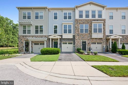 220 Tanner Ln, GLEN BURNIE, MD, 21060-7690 | Card Image