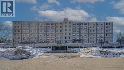 610-18 Holborn Court, Kitchener, ON, N2A4A1 | Card Image