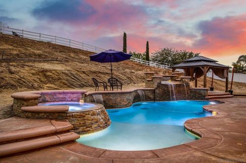 16627 Eagle Peak Rd, Riverside, CA, 92504-8806 | Card Image