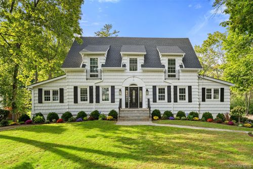 21 Cambridge Rd, Scarsdale, NY, 10583-2156 | Card Image