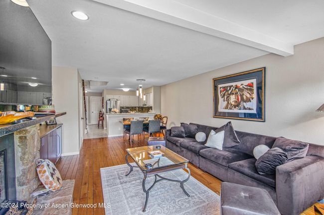 63 - 115 Harleston Grn, Townhouse with 2 bedrooms, 3 bathrooms and 1 parking in Snowmass Village CO | Image 20