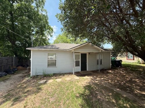 622 Smith St, Denton, TX, 76205-7267 | Card Image