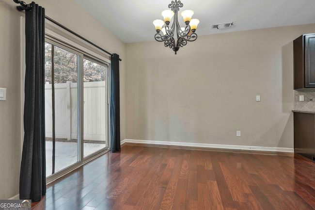 1568 Lenox Overlook Rd Ne, Townhouse with 3 bedrooms, 3 bathrooms and null parking in Brookhaven GA | Image 14