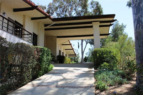 14 Appaloosa Ln, Bell Canyon, CA, 91307-1002 | Card Image