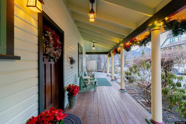 113 W 5 Th St, House other with 9 bedrooms, 7 bathrooms and null parking in Juneau AK | Image 7