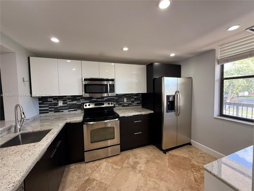 apt-201-2767 Carambola Cir S, Coconut Creek, FL, 33066-2589 | Card Image