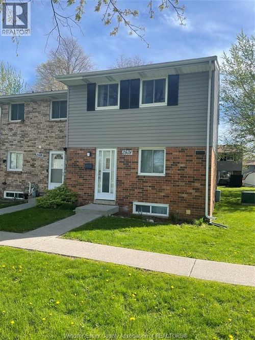 17-2808 Meadowbrook Lane, Windsor, ON, N8T3C3 | Card Image