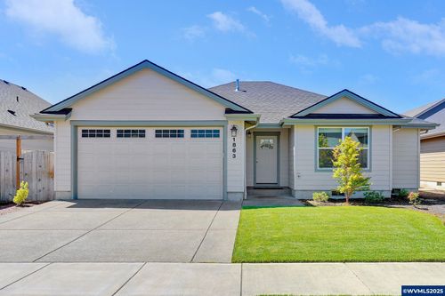 1863 Se Blueberry St, Dallas, OR, 97338-3511 | Card Image