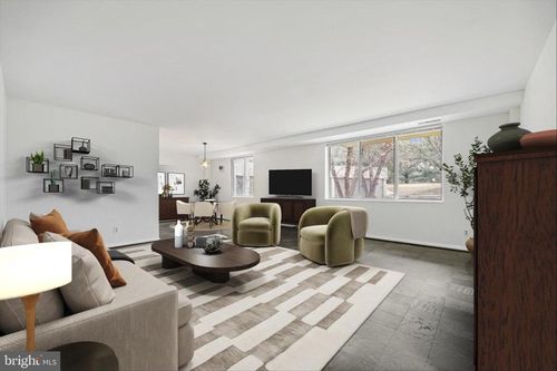 1-101-4977 Battery Ln, BETHESDA, MD, 20814-4931 | Card Image