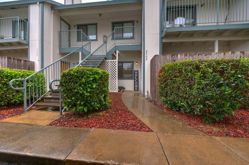 a-2362 Alta Garden Ln, Sacramento, CA, 95825-1180 | Card Image