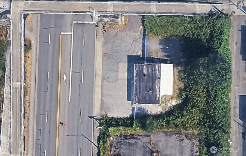 Land in Everett 2