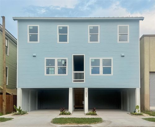 2005 Sealy St, Galveston, TX, 77550-2314 | Card Image