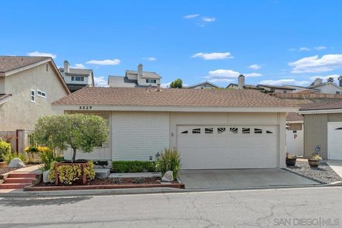 3329 Vivienda Cir, Carlsbad, CA, 92009-7713 | Card Image
