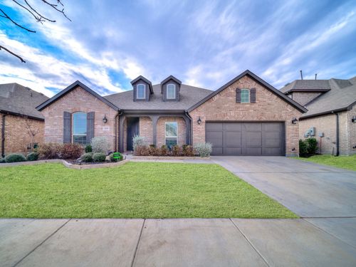 6040 Lowbranch Trl, Aubrey, TX, 76227-3381 | Card Image