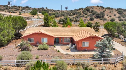 6599 Oak Hill Rd, Oak Hills, CA, 92344-0727 | Card Image