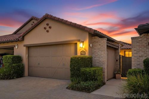 7944 Lusardi Creek Ln, San Diego, CA, 92127 | Card Image