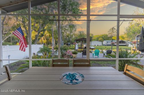 104 Breezewood Cir, San Mateo, FL, 32187-2165 | Card Image