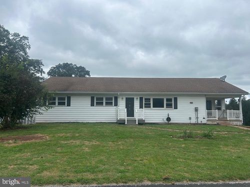 107 Pickett Rd, Dover, PA, 17315-3125 | Card Image