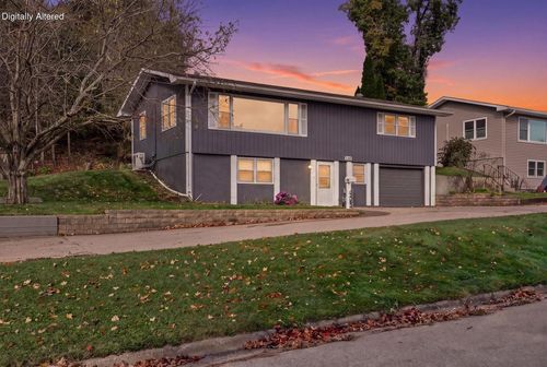 540 Larch Ave, La Crescent, MN, 55947-1222 | Card Image