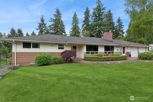 320 120th Street Se, Everett, WA, 98208 | Card Image