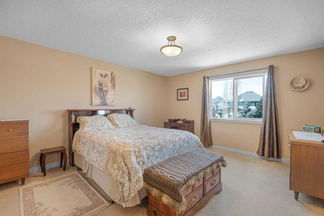 116 Heritage Lake Shores, Home with 4 bedrooms, 3 bathrooms and 6 parking in Heritage Pointe AB | Image 28
