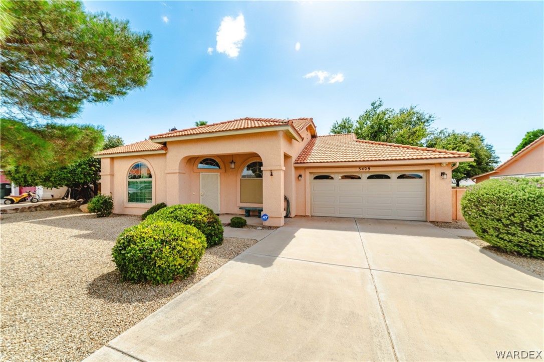 Monte Moro St, Kingman, AZ 86401 #1
