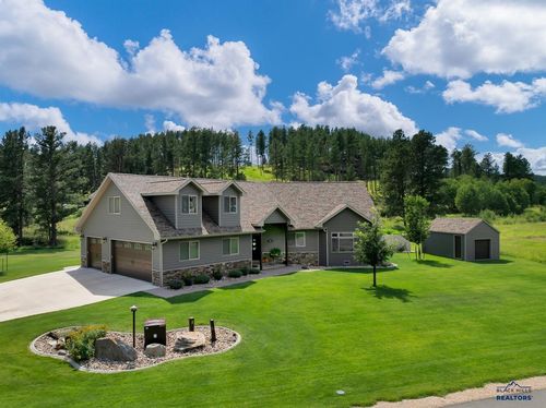 541 Major Lake Dr, Hill City, SD, 57745-2004 | Card Image