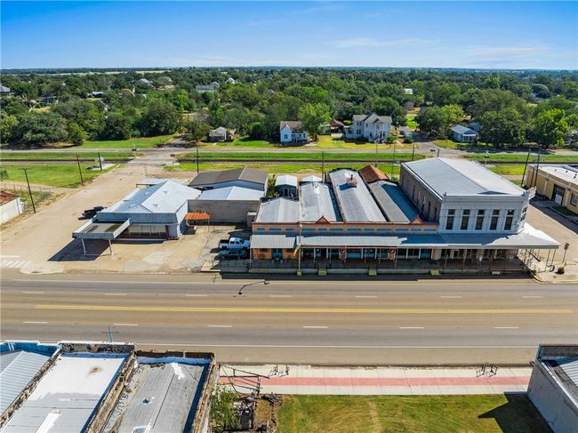 404 S Main St, Home with 0 bedrooms, 0 bathrooms and null parking in Calvert TX | Image 19
