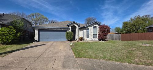 1814 Mesa Ct, Garland, TX, 75040-8288 | Card Image