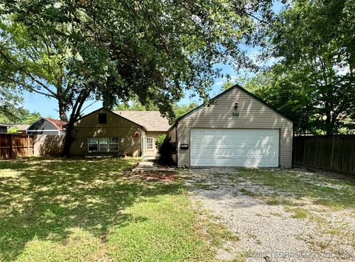 2623 55th Pl, Tulsa, OK, 74105-7212 | Card Image