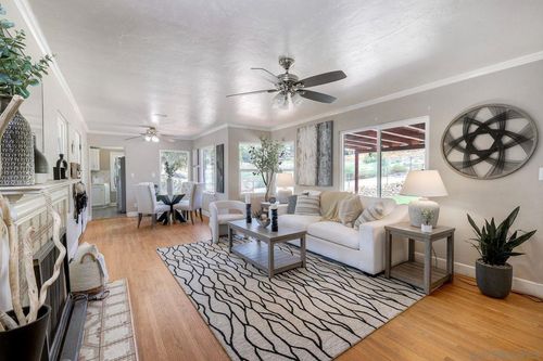 10859 Valle Vista Rd, Lakeside, CA, 92040-1727 | Card Image