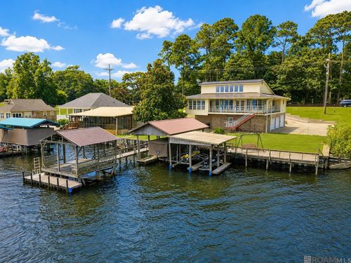 7080 False River Rd, Oscar, LA, 70762-6520 | Card Image